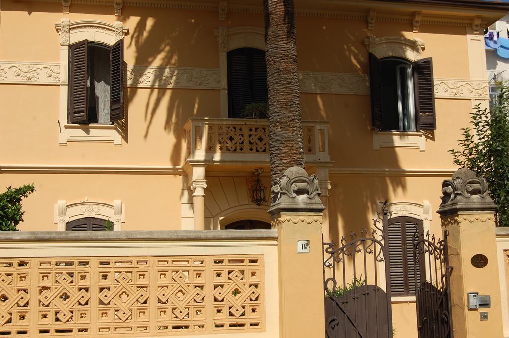 Arena Alfieri B&B Livorno Exterior foto